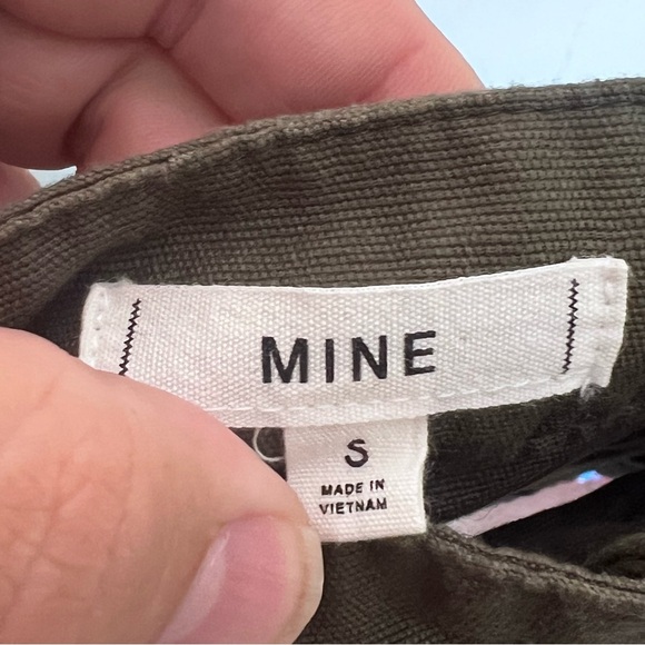 Mine | Size Small Olive Green Skirt w/ Button Front & 4 pockets | Offers Welcome - Picture 7 of 7